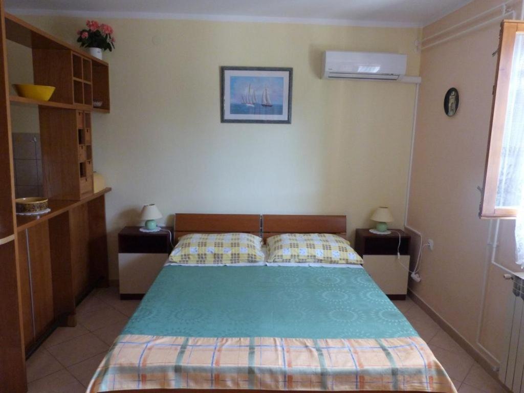 Apartments And Rooms With Parking Space Rabac, Labin - 12368 Buitenkant foto