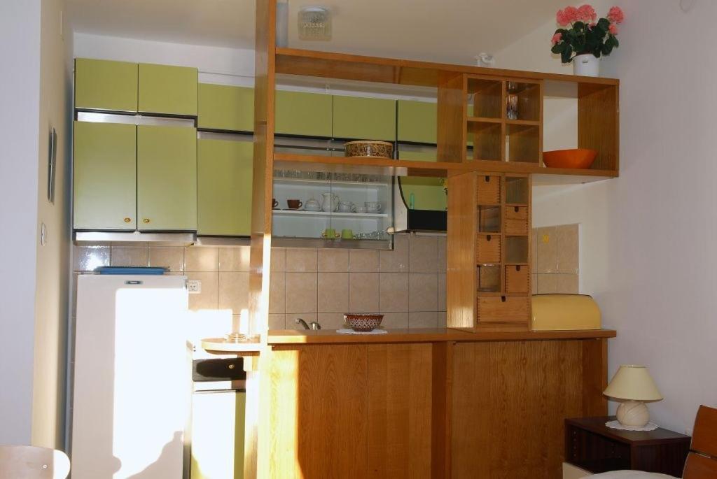 Apartments And Rooms With Parking Space Rabac, Labin - 12368 Buitenkant foto