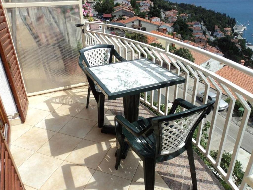Apartments And Rooms With Parking Space Rabac, Labin - 12368 Buitenkant foto